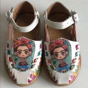 BRAND NEW Frida Kahlo huaraches